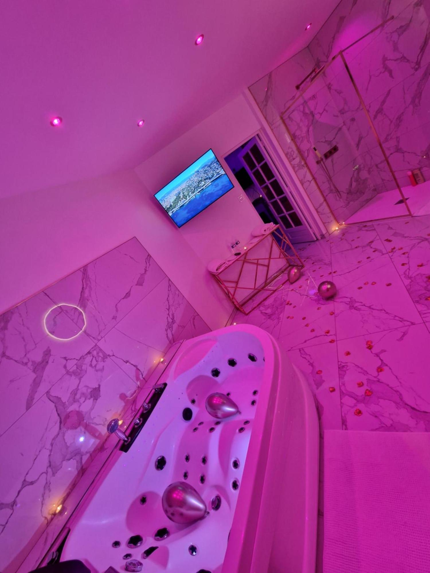 Maison Chic Avec Jacuzzi Nogent Sur Oise Yaospa60 Eksteriør billede